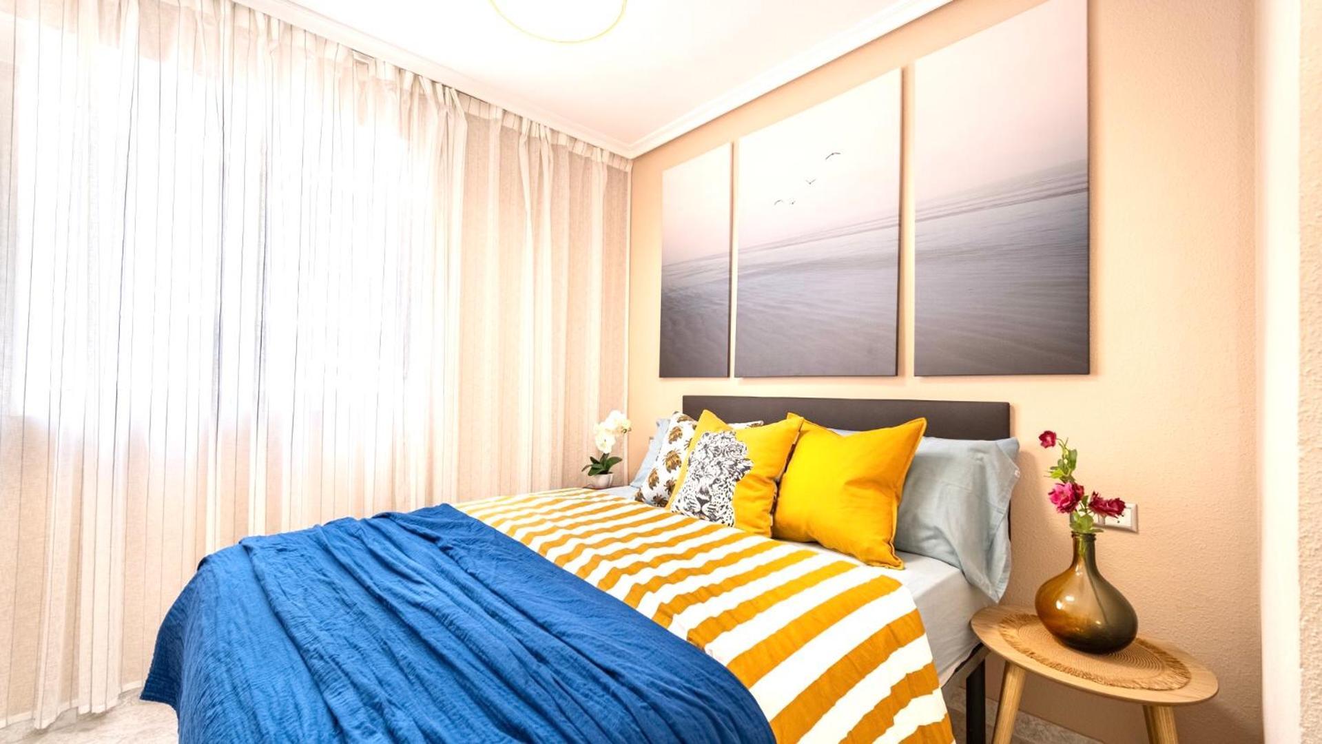 Apartamento A 3 Minutos De La Playa Torrevieja Exterior foto